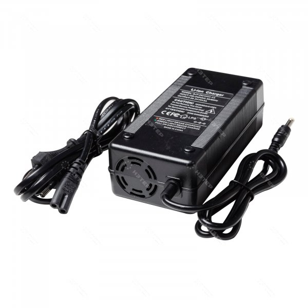 Зарядное устройство 22.2V 5A (Li-Ion) - 6S